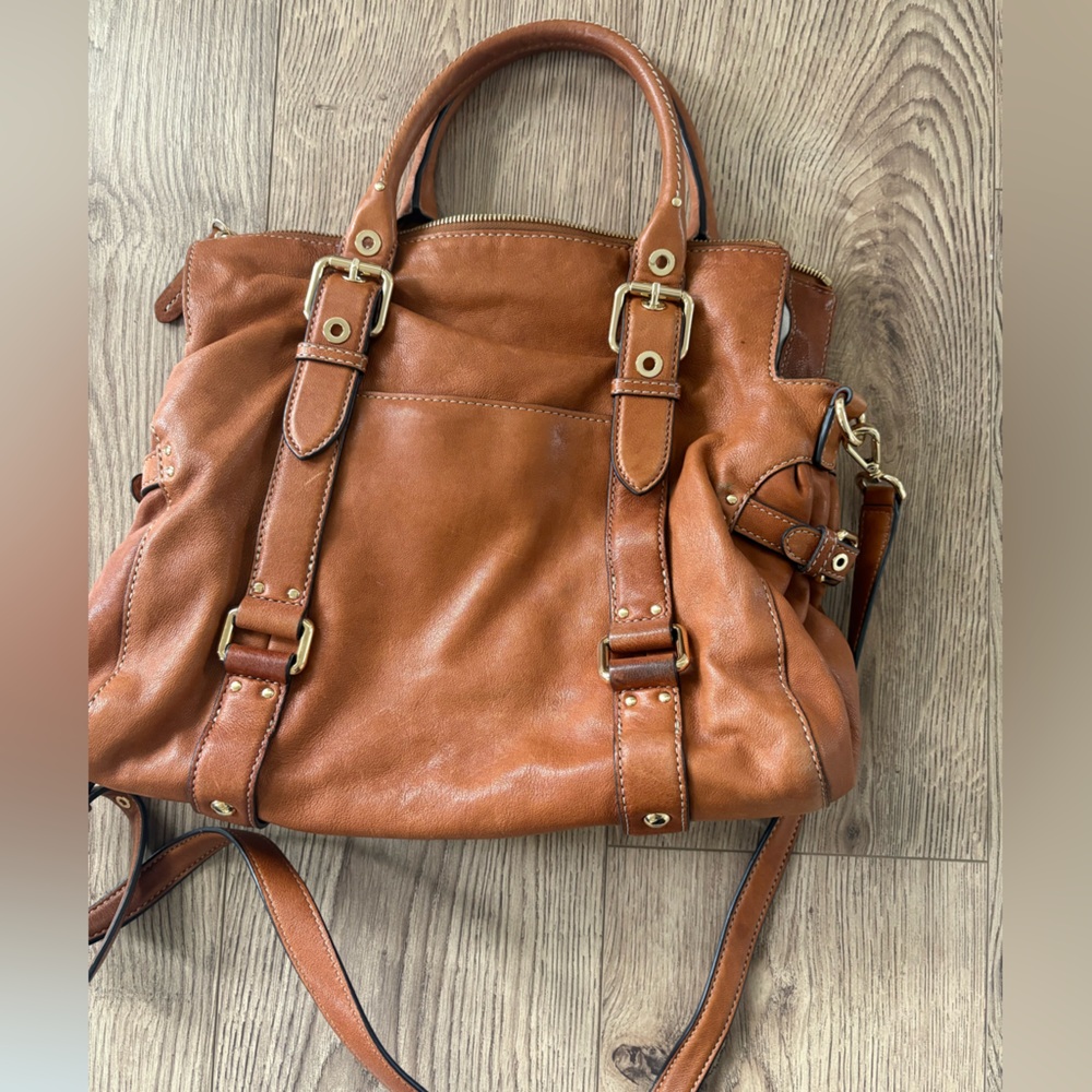Stylish Brown Leather Michael Kors bag